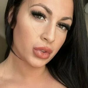 izzyxzoe