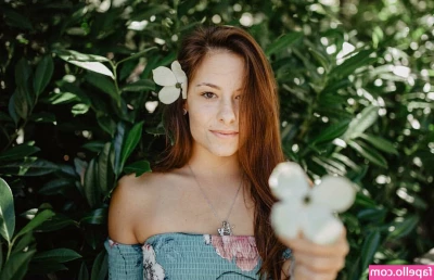 Jordan Rose Schmidt [ jordan-rose-schmidt ] - HOY ESTUVE MUY CALIENTE ASÍ QUE JUGUE RICO HASTA ACABAR  ESPERO LES