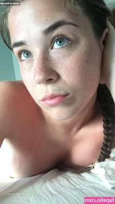 Isla Lockhart [ isla-lockhart ] - Oldie but goodie ❤️  Back when my hair was still jet black