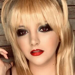 Pinkcherrycosplay