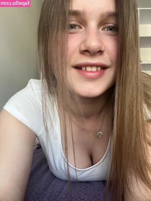 Billie Lens - I m submissive  But I m also a bit of a brat