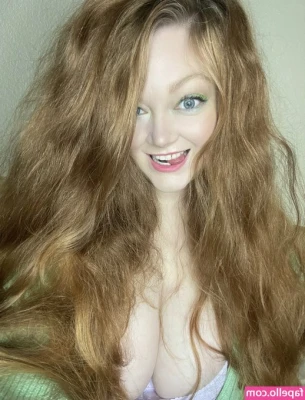 Rachel [ rachel-1 ] - does it look good on me?? 🥰