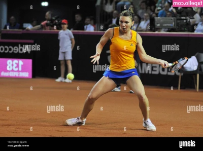 Simona Halep [ simona-halep ] - Pretty in pink! What do you think about my new underwear?😘