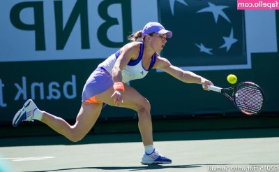 Simona Halep [ simona-halep ] - PT EN Qual sapato você gosta mais  Sou fascinada por saltos  Me