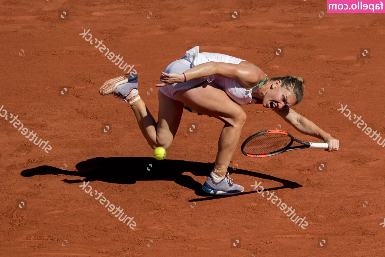Simona Halep [ simona-halep ] - Want to go on a walk with me