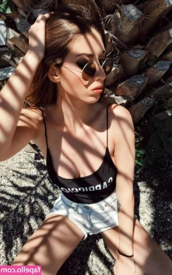 Eve Menta [ eve-menta ] - About a half hour, guys!! Live on TikTok @ArcanaNerd over there!