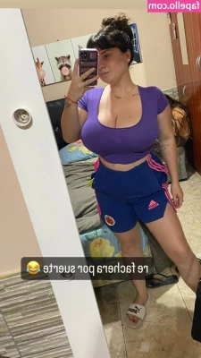 Estefania Rodriguez [ estefania-rodriguez ] - Front or back?