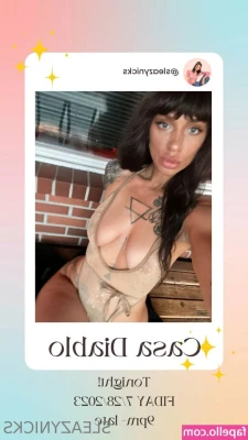 sleazynicks - Hey loves     I m curious what reasons made you wanna see my content 