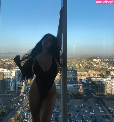 Jordan Taverner [ jordan-taverner ] - tits