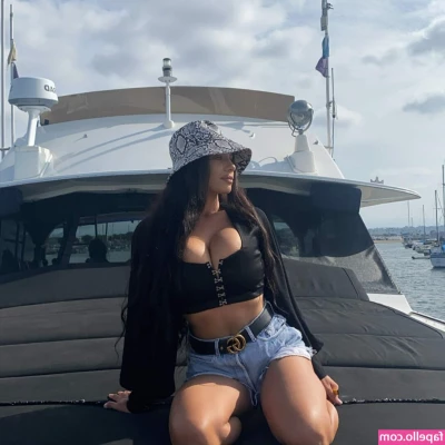 Jordan Taverner [ jordan-taverner ] - My husband sucks I m in pain from my lower back up pregnancy things