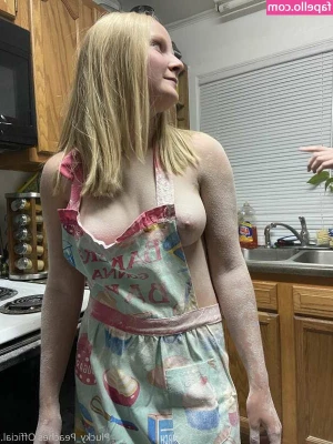 Peaches - Y all slacking so I m slacking  Want me to post more  Tell me what