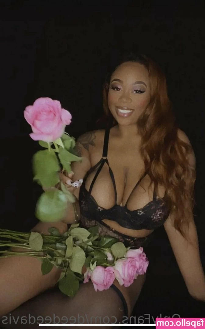 Dee Dee Davis [ dee-dee-davis ] - Knowing you could never fucking have me.. it only drives you to want