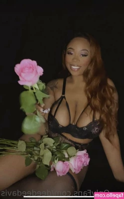 Dee Dee Davis [ dee-dee-davis ] - Knowing you could never fucking have me.. it only drives you to want