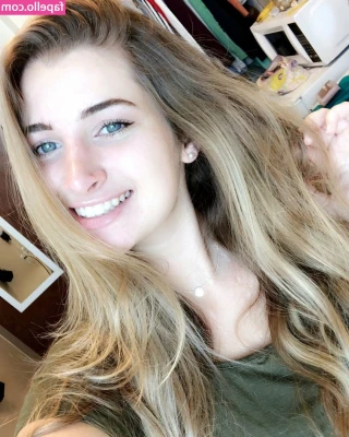 Alex B [ alex-b ] - Titty Tuesday    look at that tan tho