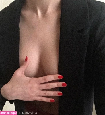 Zeynep Ece [ zeynep-ece ] - Just because I know you can t get enough