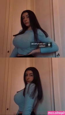 Vittoria Rubeo [ vittoria-rubeo ] - this girl needs to earn some money come tell me what you like