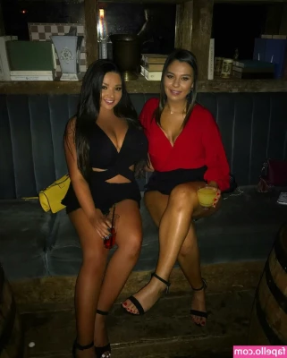 Jenn M [ jenn-m ] - Lace lace lingerie  Hot girl Summer even in Winter
