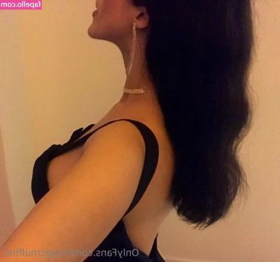 magicmuffinn - Happy   Tuesday   5 tip will get you a video of me playing with toys