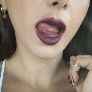 Giantess Roma