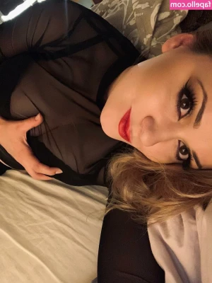 Hailey Cooper [ hailey-cooper ] - I told y all I was back  felt a little woodsy