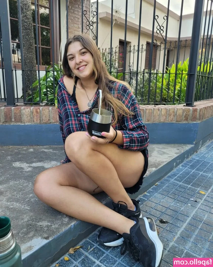 Agustina Doffo [ agustina-doffo ] - Hello my only fans .. so why did my new Manny Petty I got some hot
