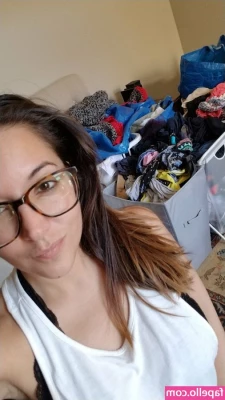 Jean Michaels [ jean-michaels ] - estrella001210  hello love my friend has a very fat ass I invite you