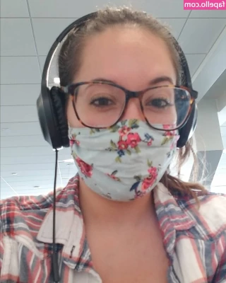 Jean Michaels [ jean-michaels ] - I usually make my neighbours very happy 🥰