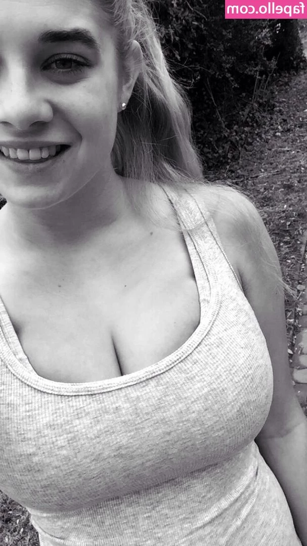 Schuyler Thornton [ schuyler-thornton ] - Such a shy girl