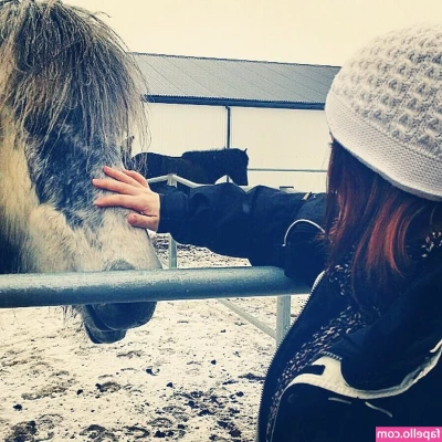 Kirsty Eccleston [ kirsty-eccleston ] - If only I were riding you like this