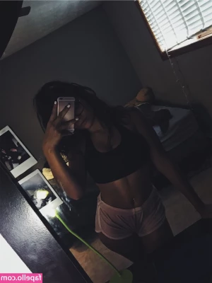 Kylie Manue [ kylie-manue ] - hey cuties