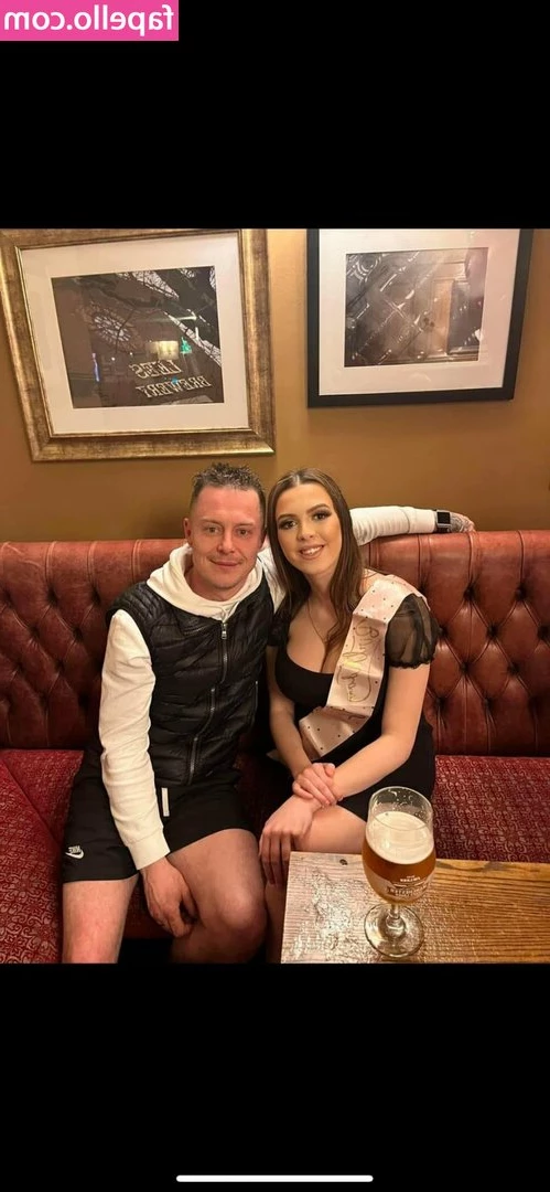 Chelsea Rowlinson [ chelsea-rowlinson ] - Different angle of the last clip. I thought Onlyfans would post both