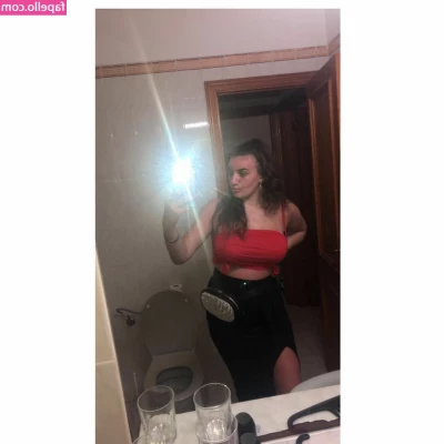 Chloe-Ann Whitham [ chloe-ann-whitham ] - We love a good costume