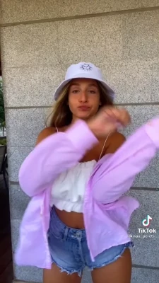 Noa Perets [ noa-perets ] - Can you give me a hand