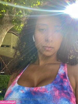 QueenSoTrill [ queensotrill-1 ] - You know what to do. It’s the last moments of 🍀 St Patrick’s