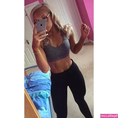 Brogan Small [ brogan-small ] - @brandibabees does EVERYTHING and has the most fun doing it👀 she