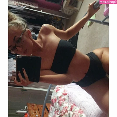 Brogan Small [ brogan-small ] - Hello to all my new people here! I’m so happy ur here!!! Let me