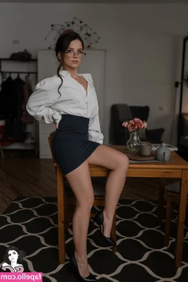 Angie Strangie [ angie-strangie ] - I need someone to come slide behind me! Give me a little pick me up!