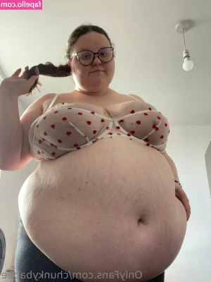 chunkybabee - Breakfast anyone? 🥞🍳🥯
