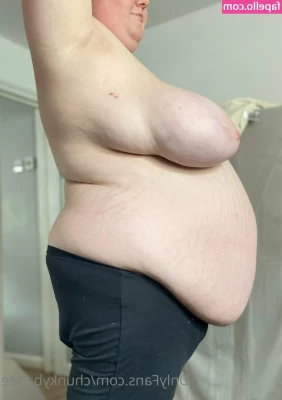 chunkybabee - My big natural tits   what a view