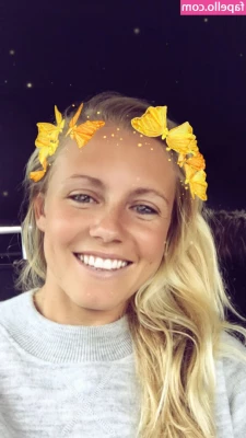 Julia Simic [ julia-simic ] - Celebrating with family  Hopefully they didnt catch me