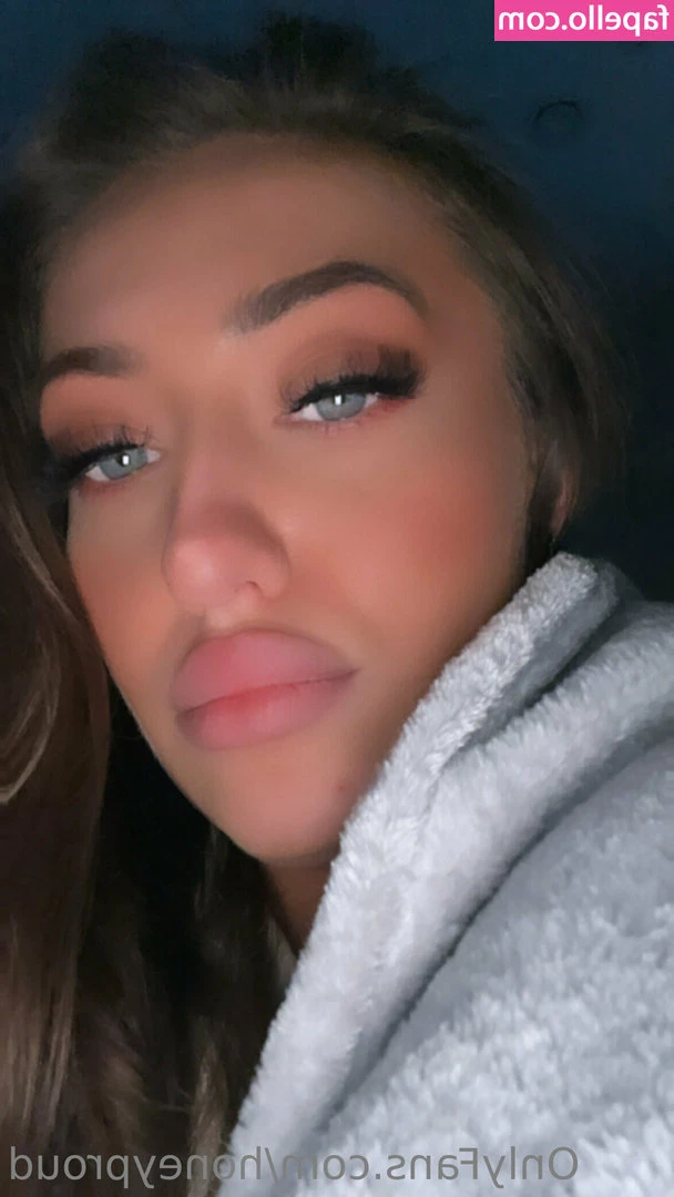 honeyproud - Buon natale malatoni   Se non avete trovato il regalo giusto Kiss Yrem