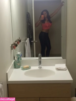 Shayna Foappiano [ shayna-foappiano ] - Fun little bate session for you guys