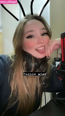 Bun1aca - Which would you rather see me wear
