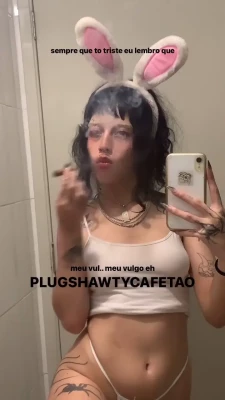 Strychniness - Who loves watching me suck cock? 👅