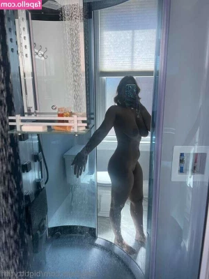 bigtittytifff - What you want to do today baby? 👀😜
