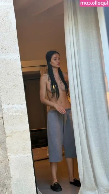 Amelia Gray Hamlin [ amelia-gray-hamlin-1 ] - Striped boyshorts!