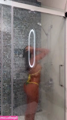 wahyne - I need someone to cum fuck me please 😘😊