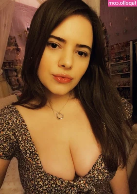 vanessinator - Thicccc