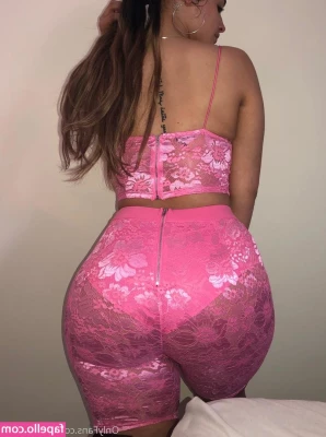 Janaevic - slutty bunny will be live on mfc and cb today 1-3pm pst! come tip to