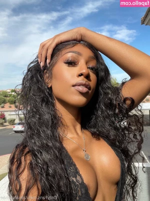 aliyahdenae - Can I put dis ass in yo face